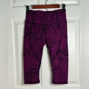 Lululemon Outrun Half Crop Leggings